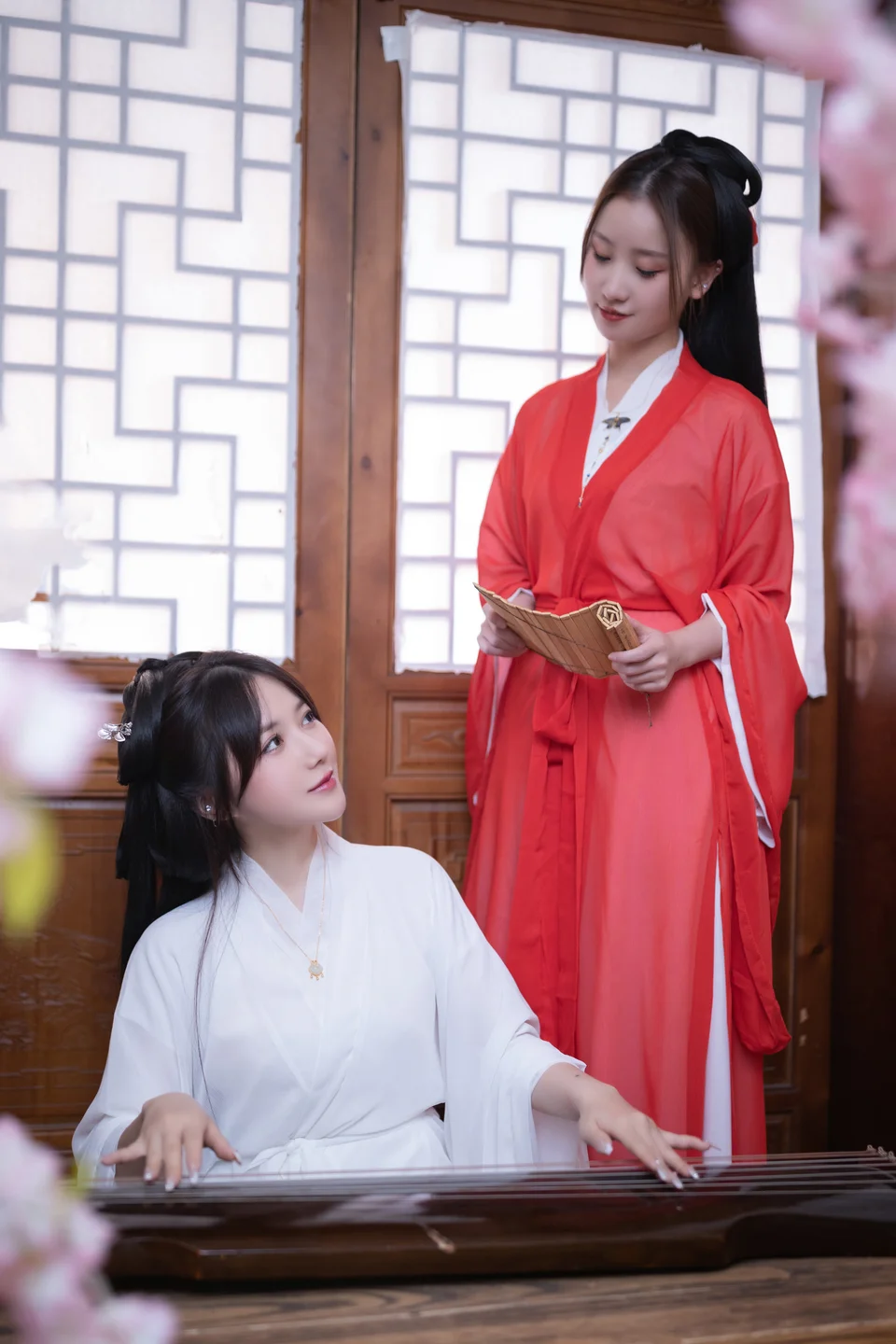 鱼子酱Fish - 双人古装 [154P-1.27GB]  tg@simisebaisi 【丝足阁】015.webp